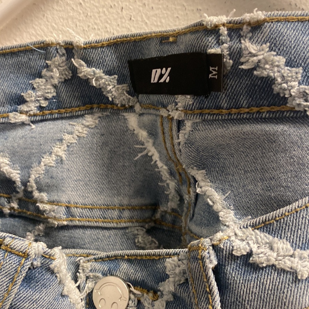 Pattern Short Jeans - Picture 2 of 5